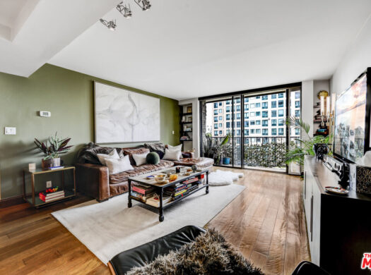 10535 Wilshire Blvd #712