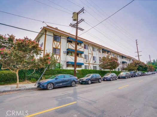 18530 Hatteras St #340