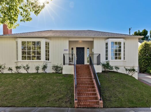 2037 Hillsboro Ave