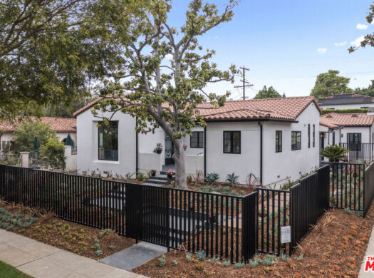 301 S Almont Dr