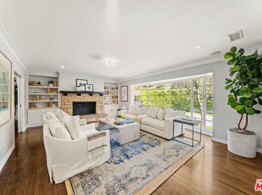 2107 Coldwater Canyon Dr