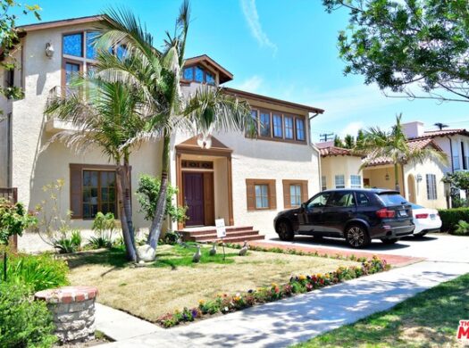 348 S Clark Dr